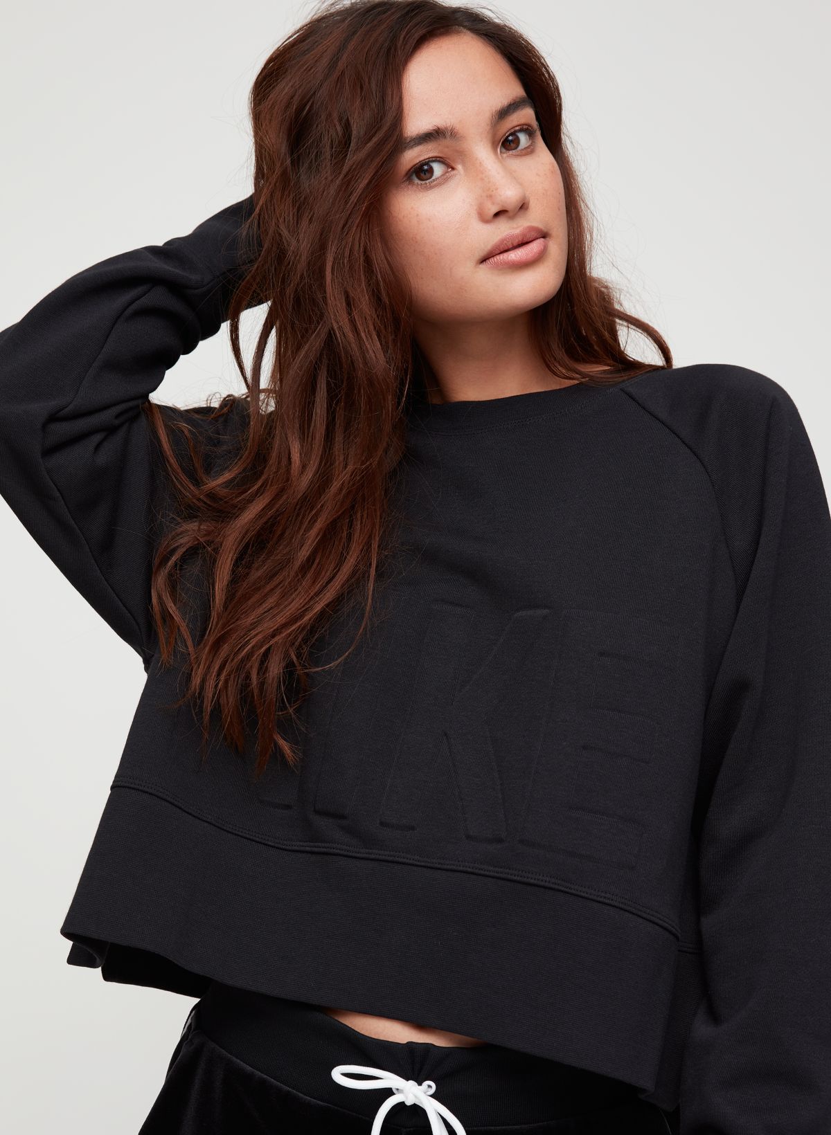 Nike versa store cropped sweatshirt