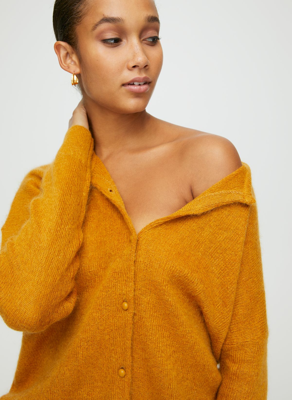 Aritzia clearance yellow sweater