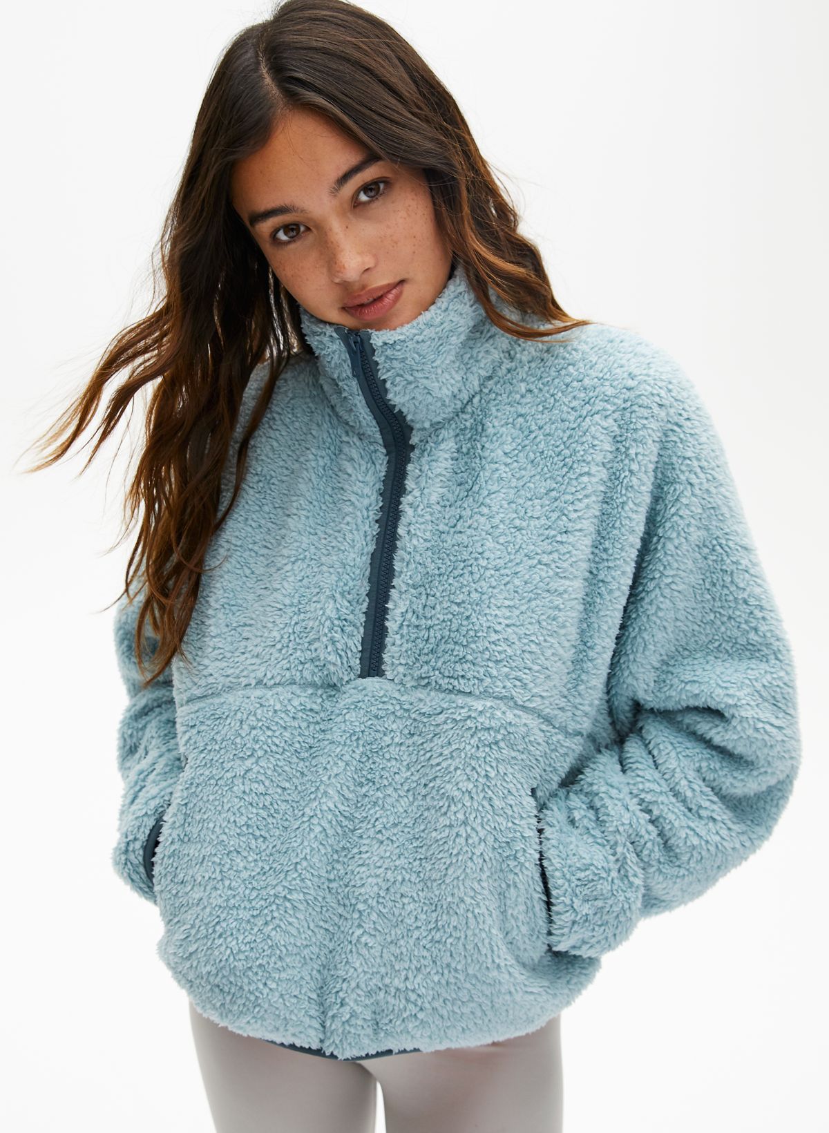 Aritzia pullover sale