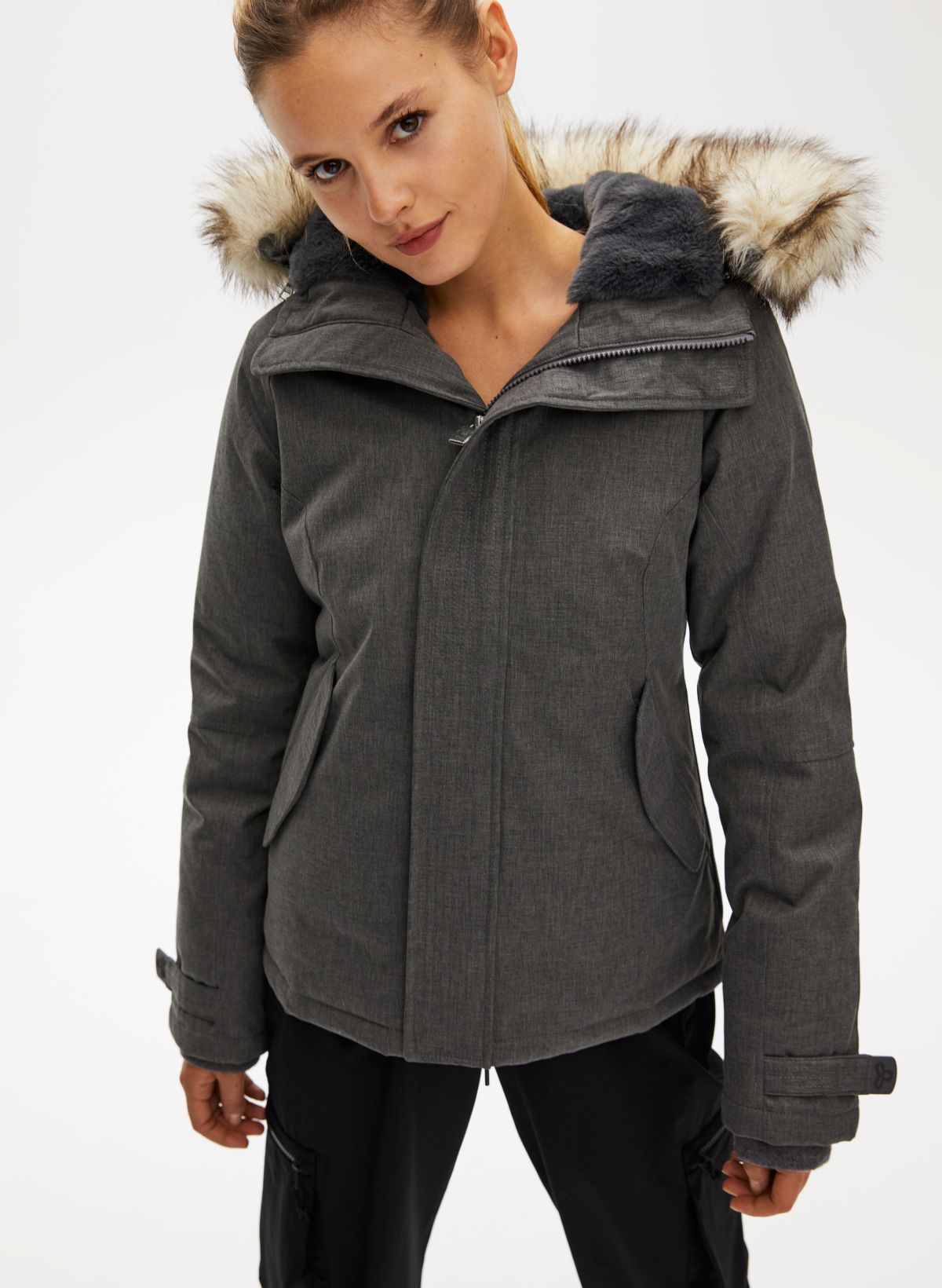 Tna SUMMIT SHORT PARKA Aritzia CA