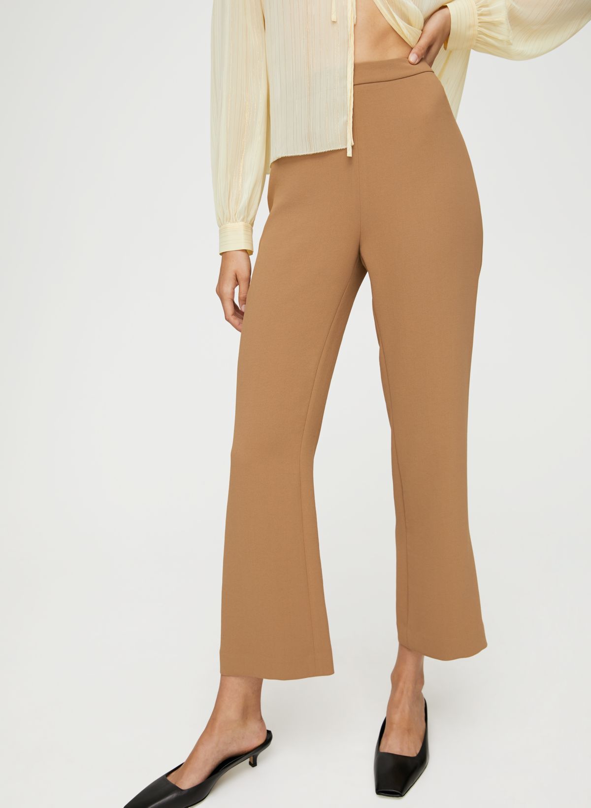 Matte Crepe Kick Flare Pant