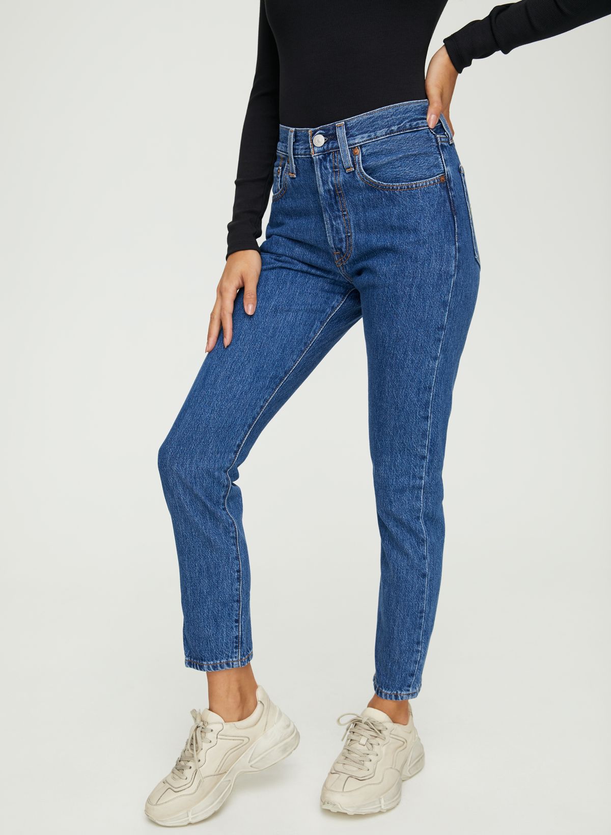 Aritzia levi's cheap 501 skinny