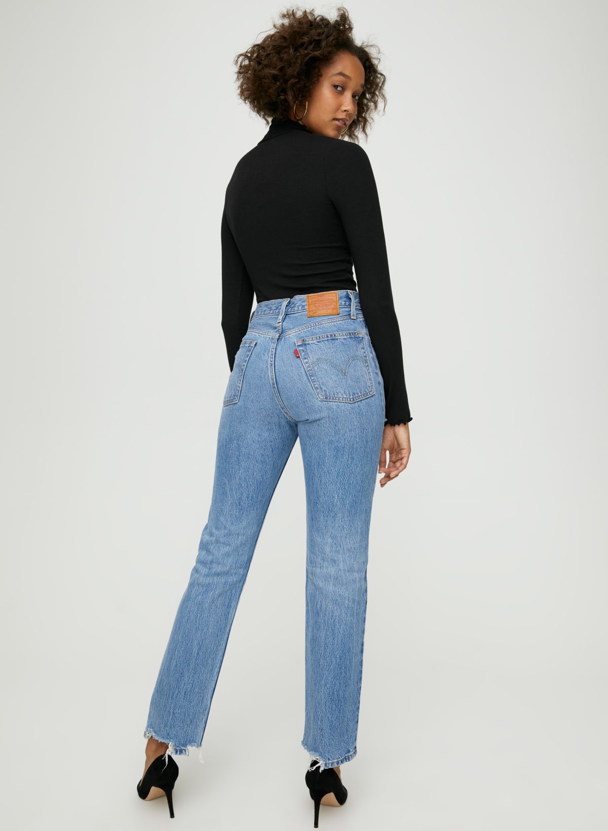 Levi's 501 STRAIGHT | Aritzia CA