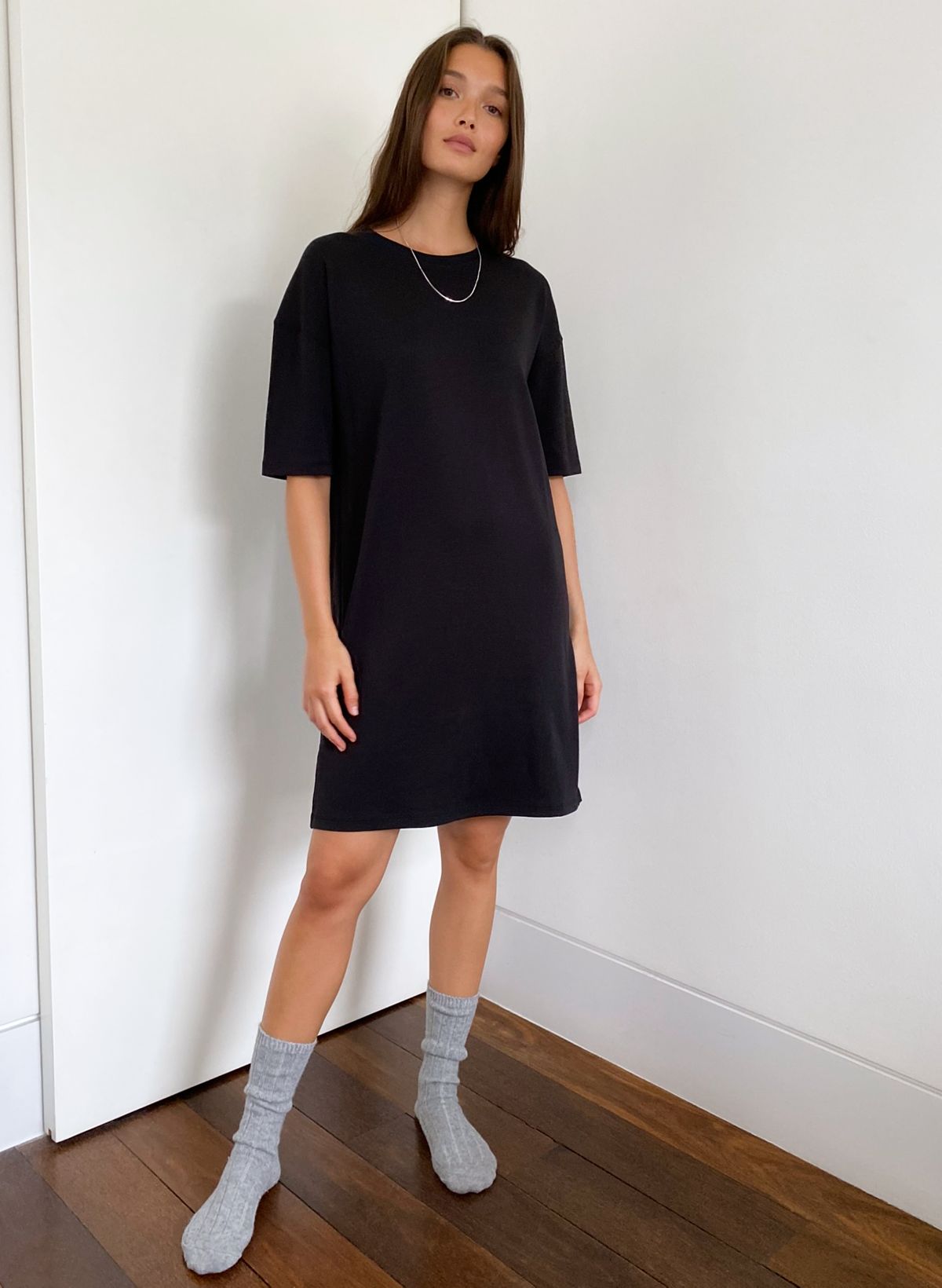 Aritzia t hot sale shirt dress