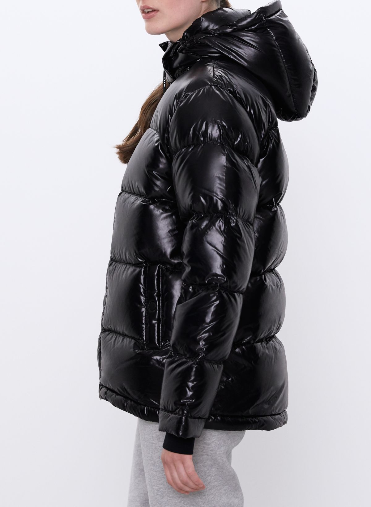 Aritzia shop tna puffer