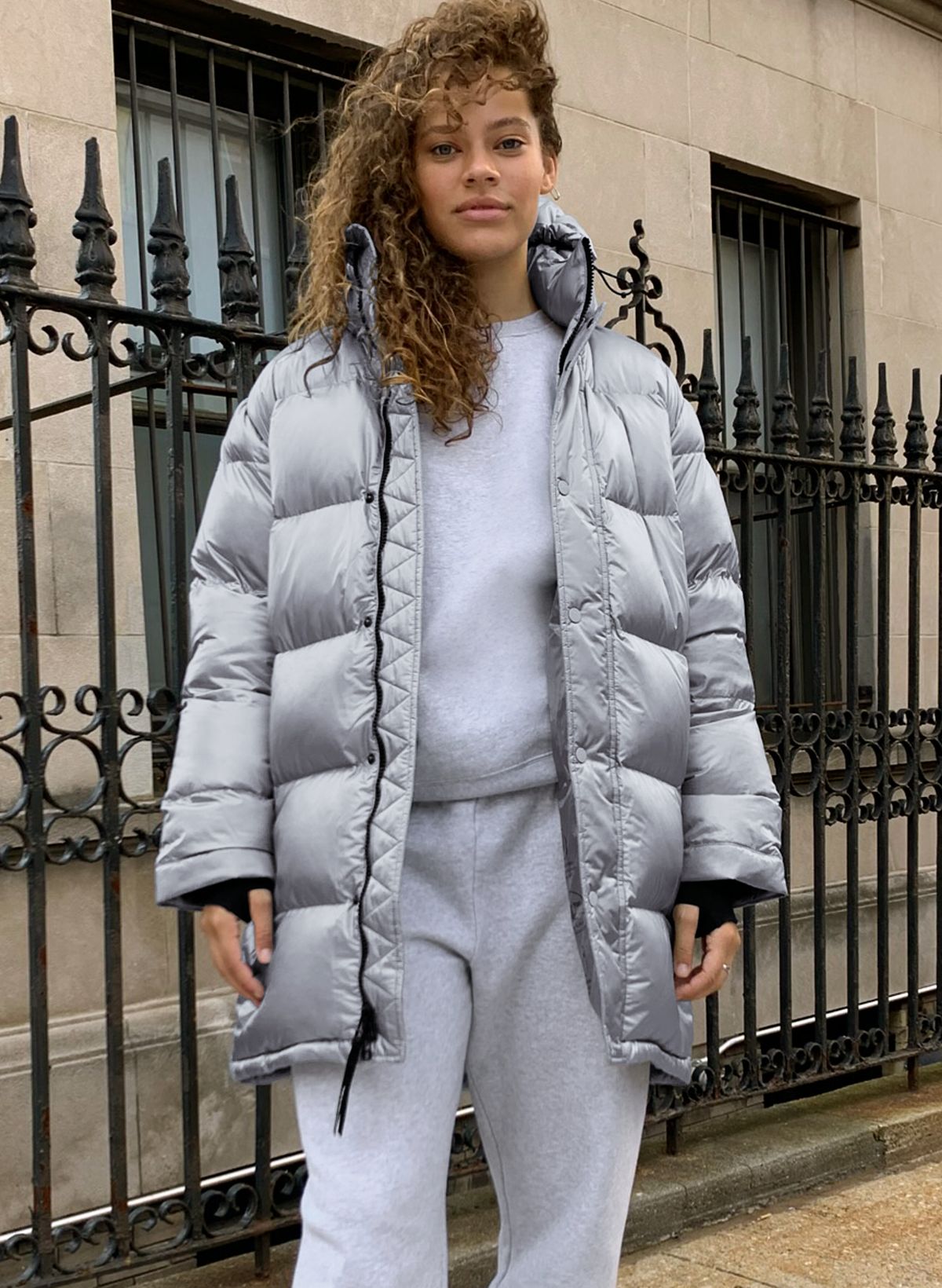 THE SUPER PUFF™  Puffer jacket outfit, Super puff aritzia outfit, Super  puff