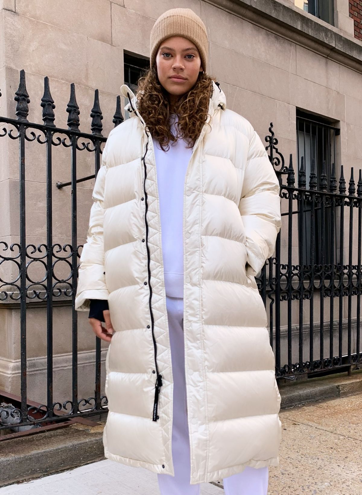 Aritzia Super Puff™ VS The Duvet Puffer & Mega Puff 