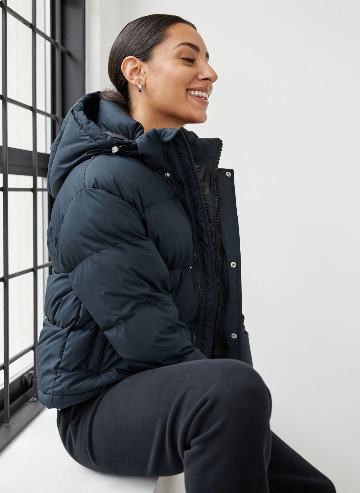 Aritzia Women's The Super Puff Jacket