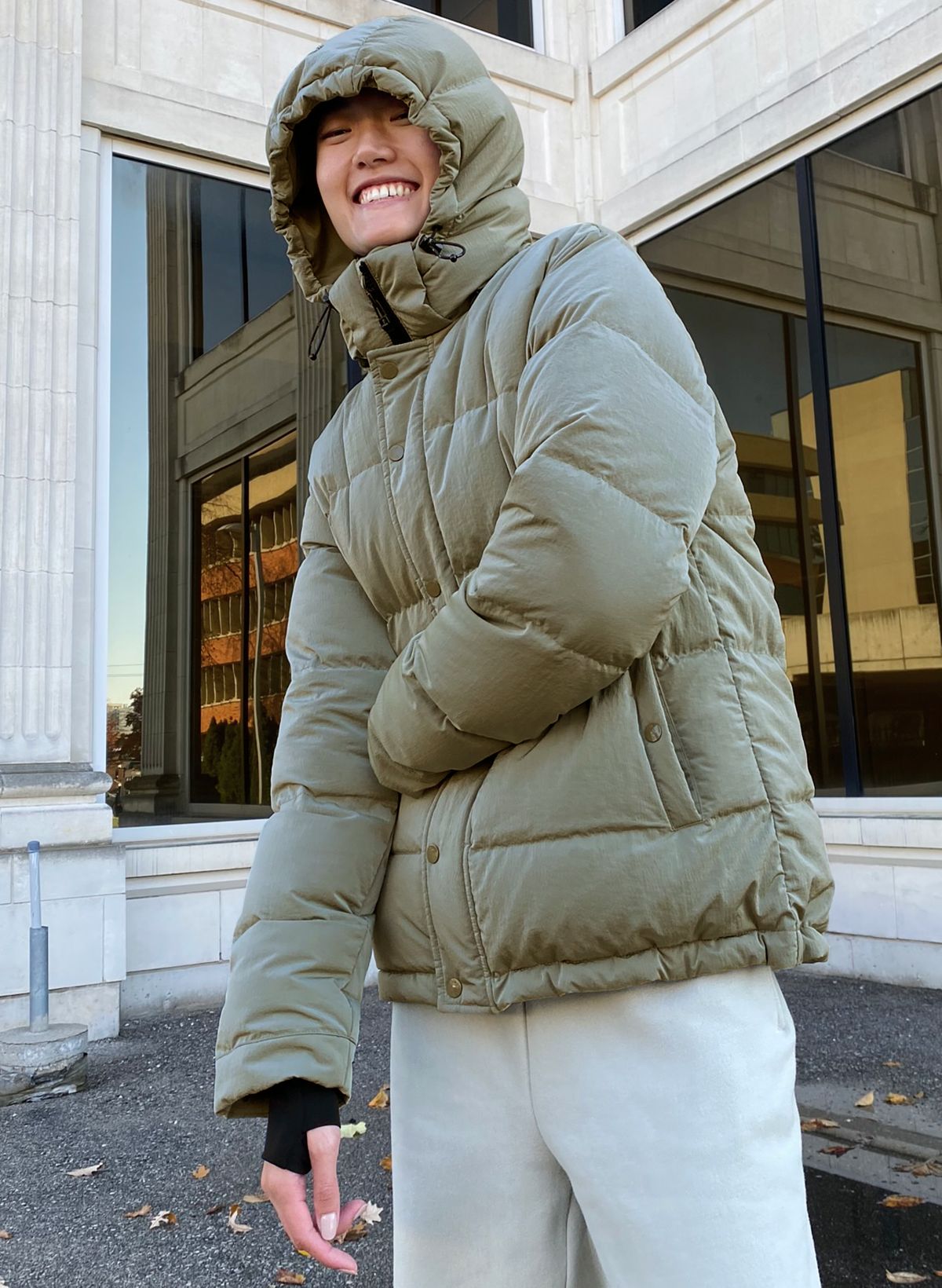 Aritzia super cheap puffer jacket