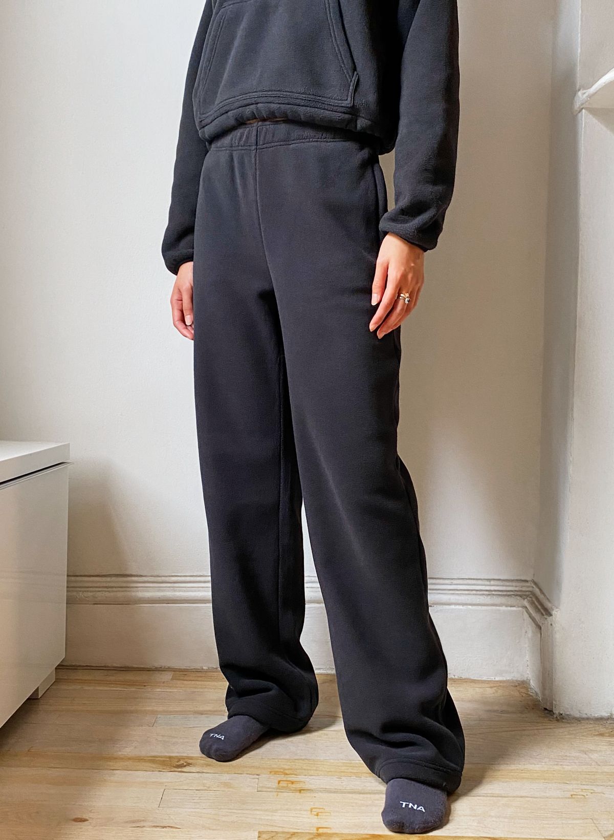 Aritzia wide best sale leg sweatpants