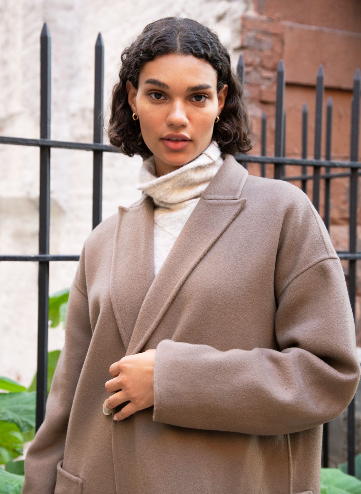 Aritzia wool store coat