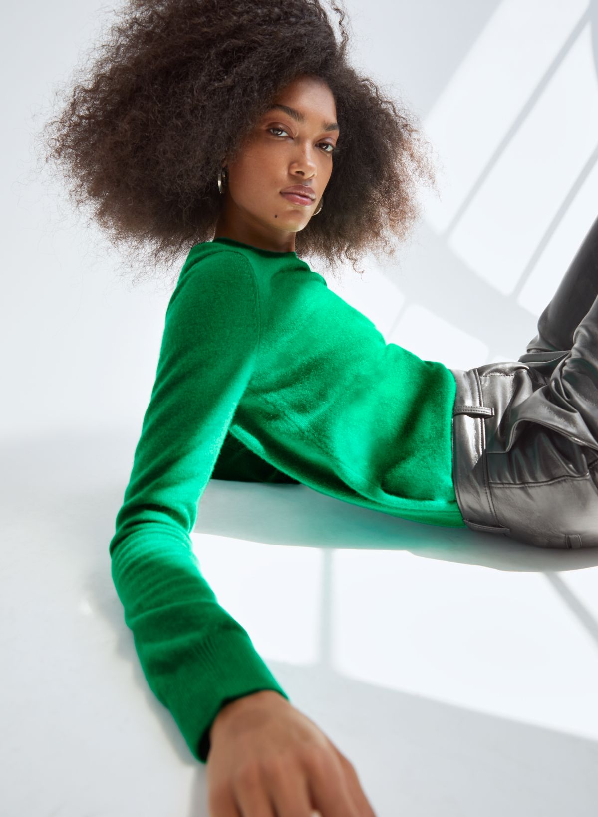 Babaton QUARTERLY CASHMERE SWEATER | Aritzia Archive Sale CA