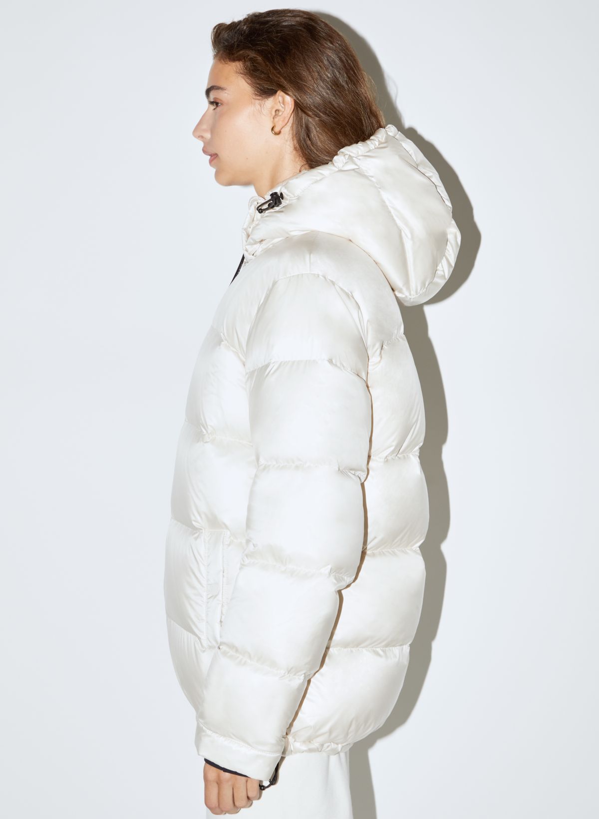 Aritzia white hot sale puffer jacket