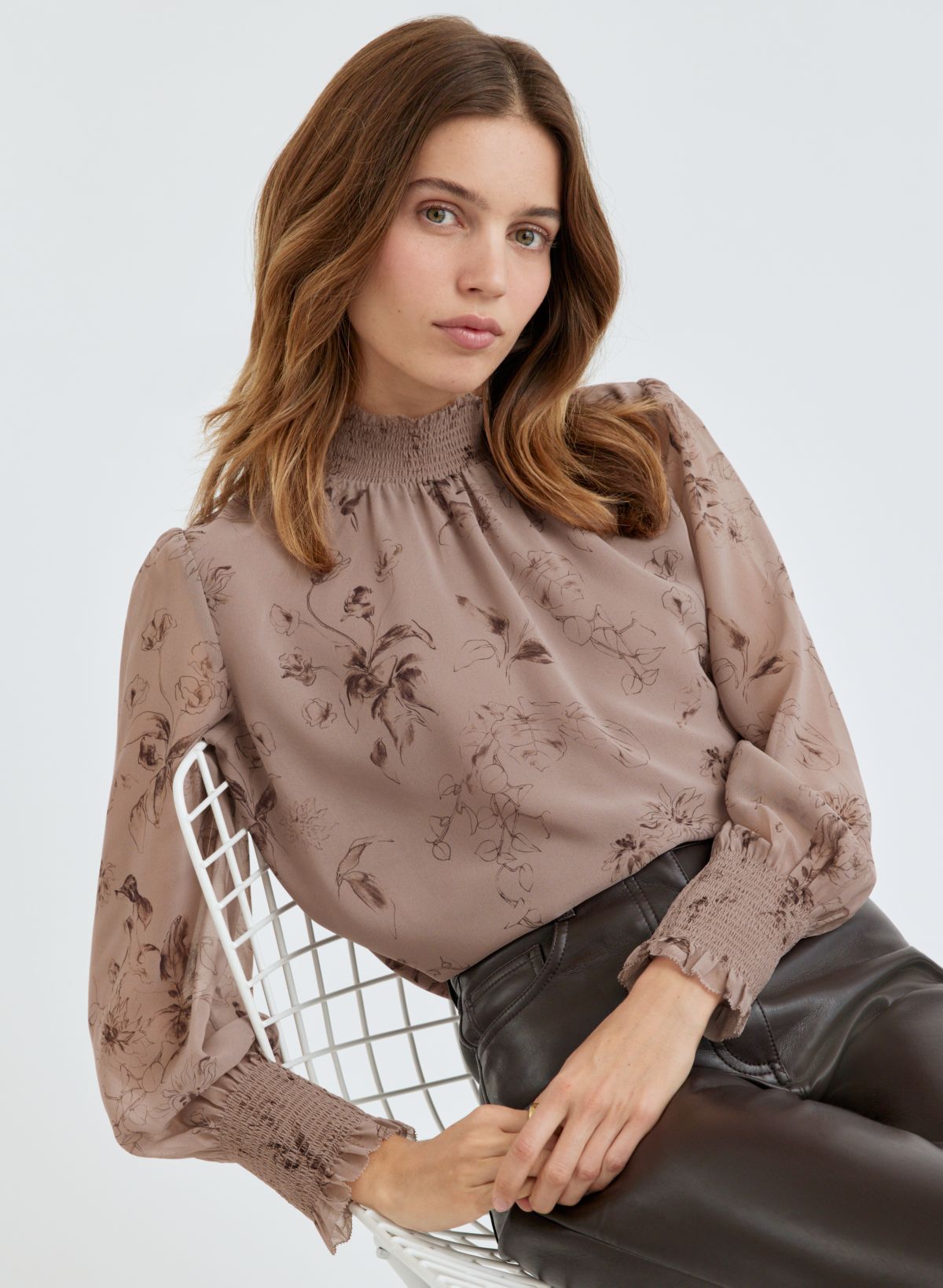 Wilfred VALENCIA BLOUSE | Aritzia CA