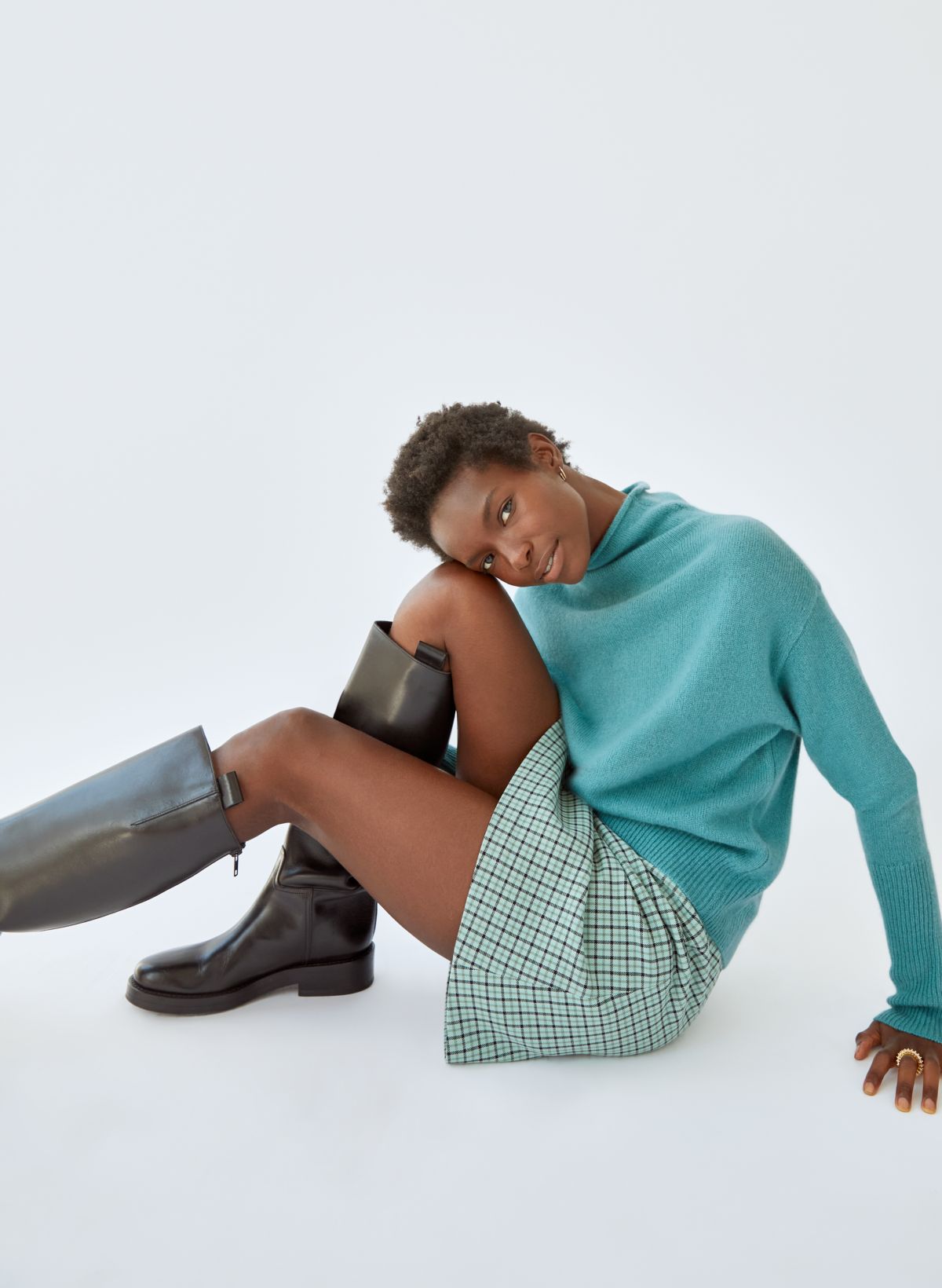 Wilfred CYPRIE CASHMERE SWEATER | Aritzia US