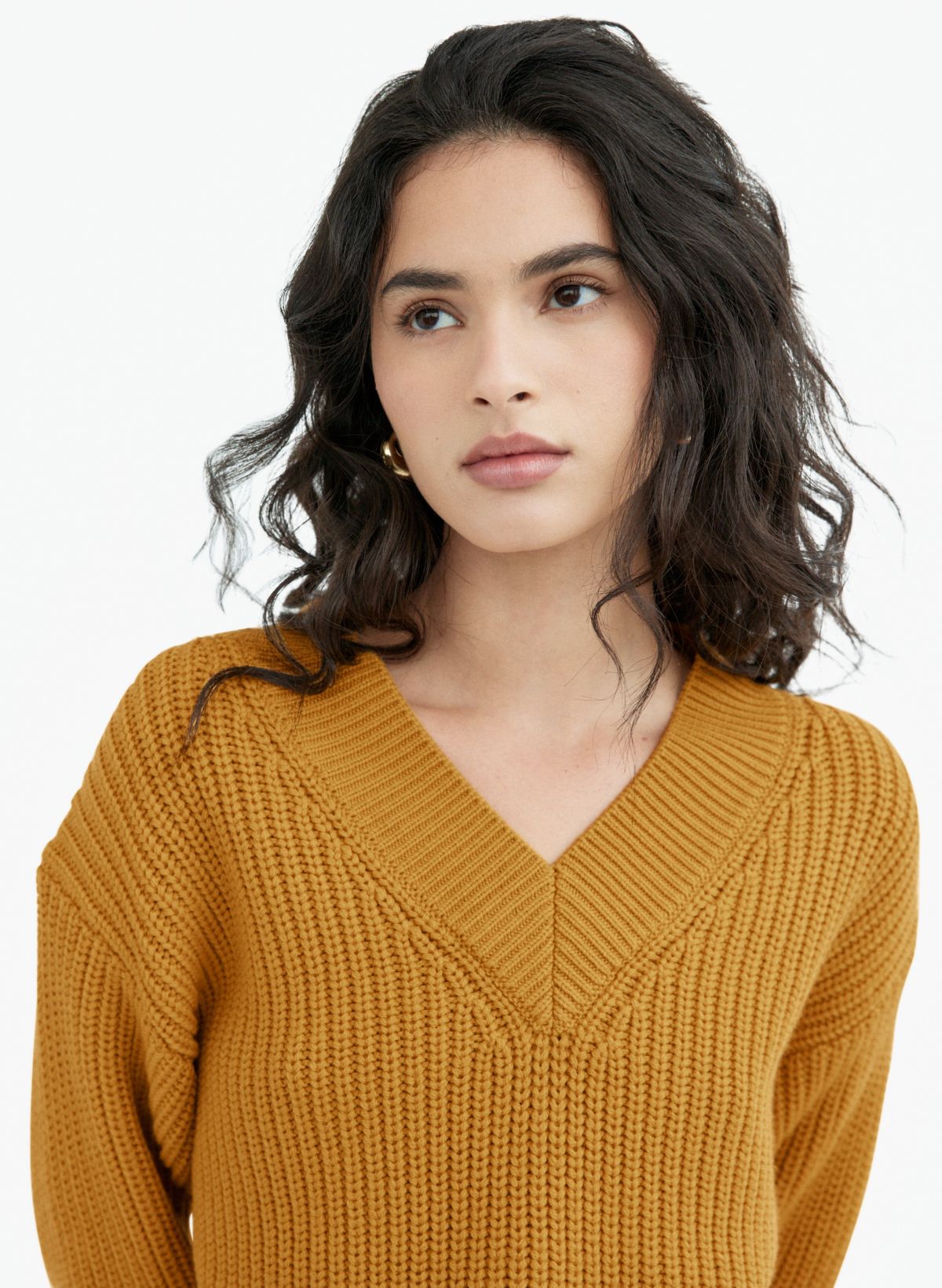 Aritzia sales yellow sweater