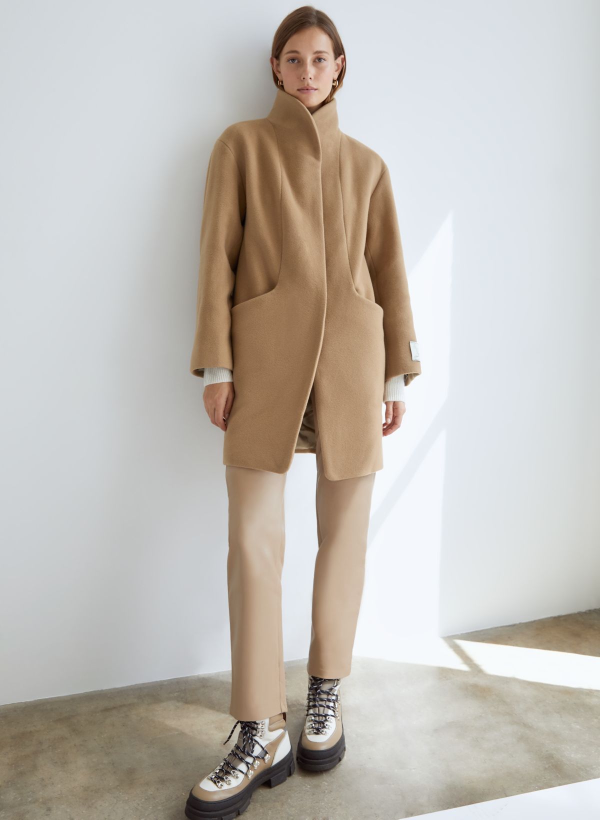 Wilfred THE COCOON OVERSIZED COAT | Aritzia CA