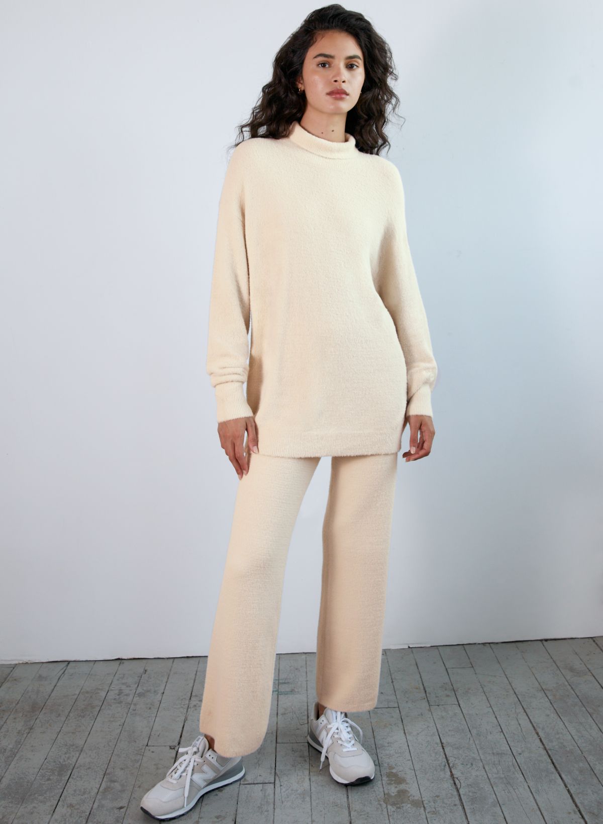 Wilfred Free HUSH KNIT TURTLENECK