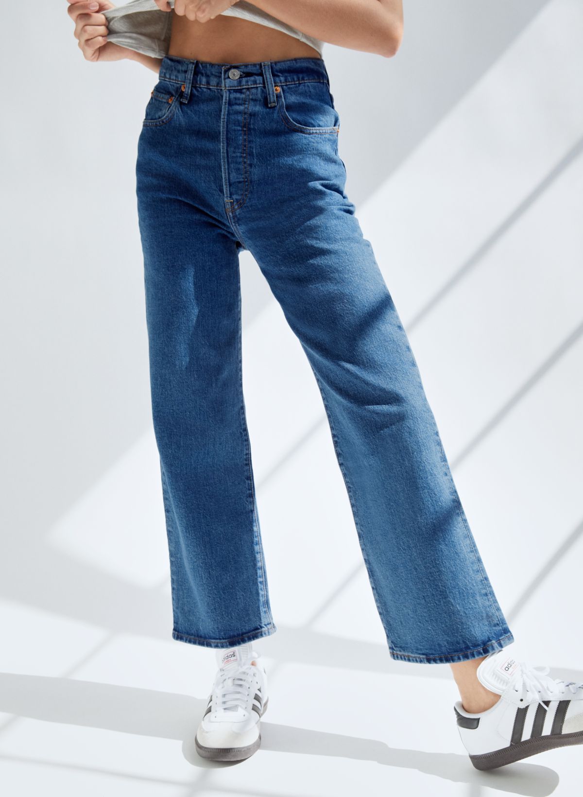 Levi's Ribcage Straight Ankle Jeans