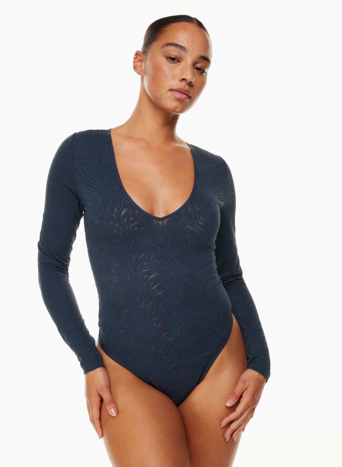 Babaton SHAPELACE V-NECK LONGSLEEVE BODYSUIT