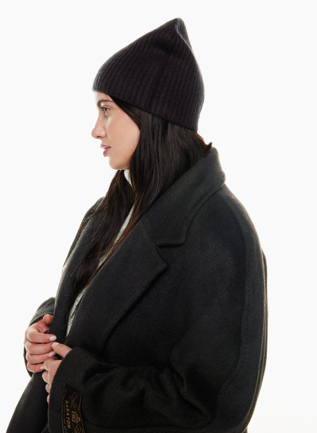 Cashmere thick rib beanie in Black