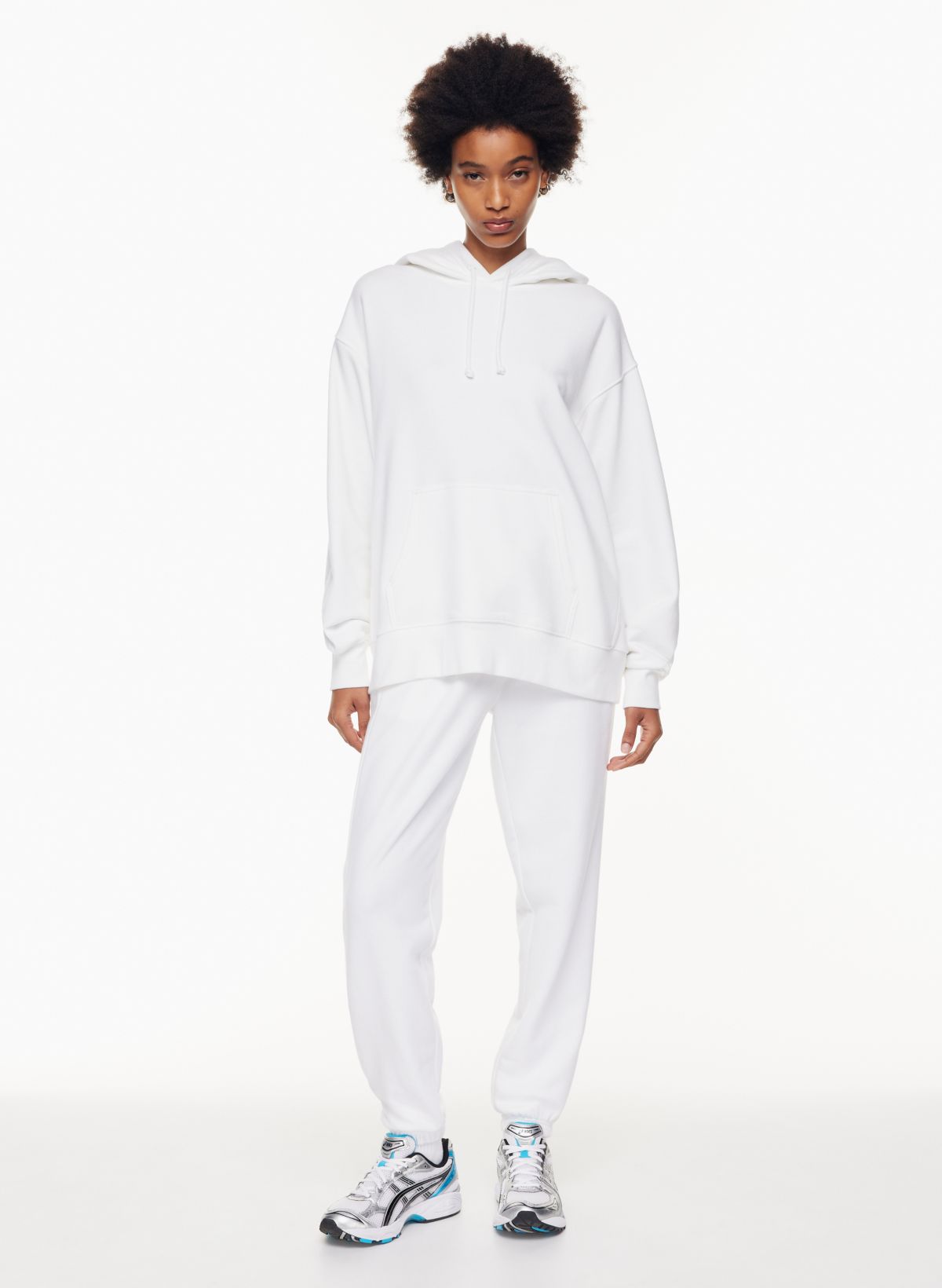 Aritzia best sale oversized hoodie