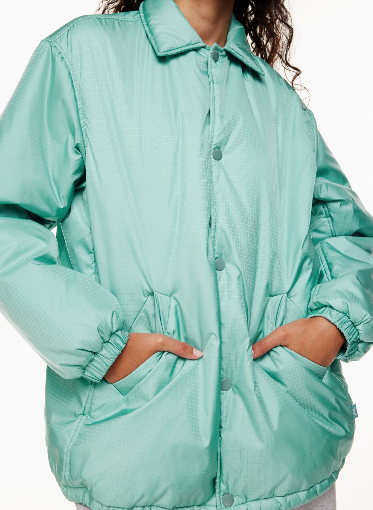 aritzia windbreaker