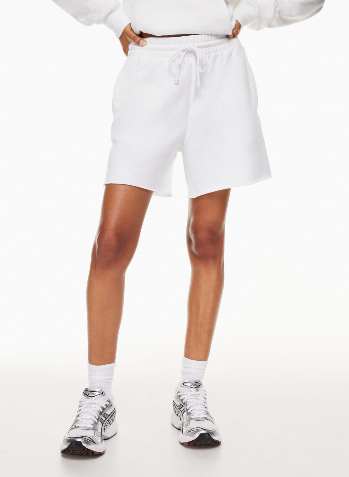 How to Style Aritzia Sweat Shorts! 