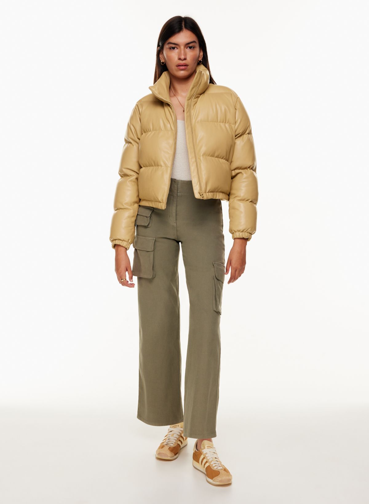 Aritzia cropped sale puffer