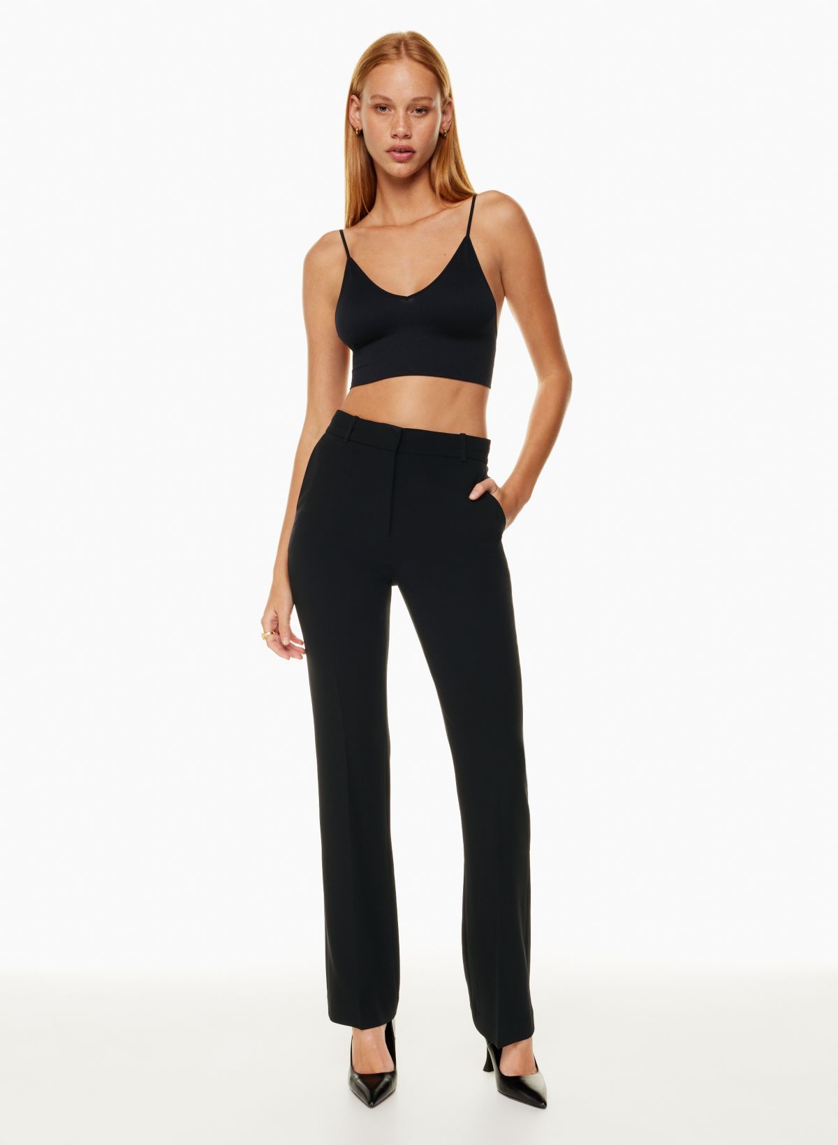 https://aritzia.scene7.com/is/image/Aritzia/f22_15_a09_84849_1274_on_b?wid=1200