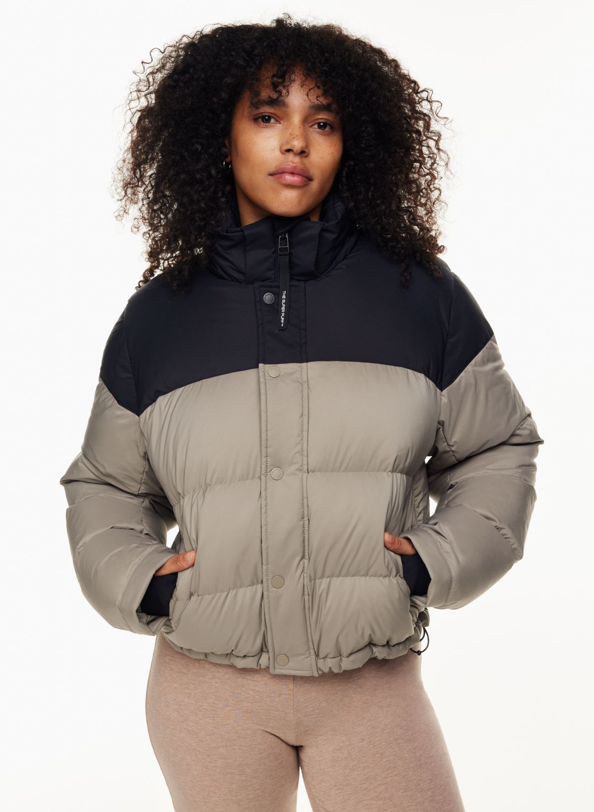 Aritzia Women's The Super Puff Jacket