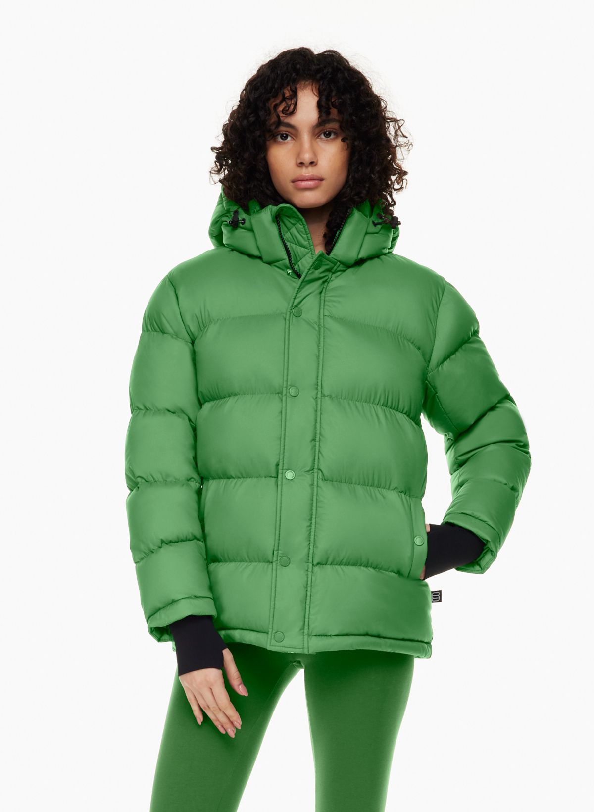 Aritzia Women's The Super Puff Jacket