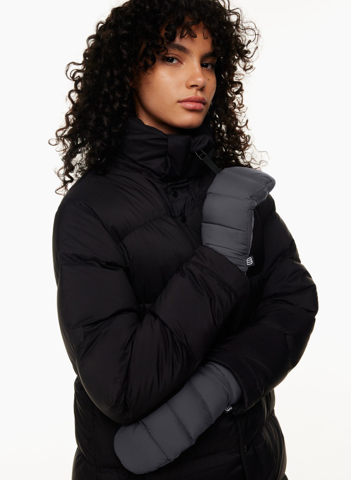 13 women's puffer coats for winter: North Face, Aritzia, and more