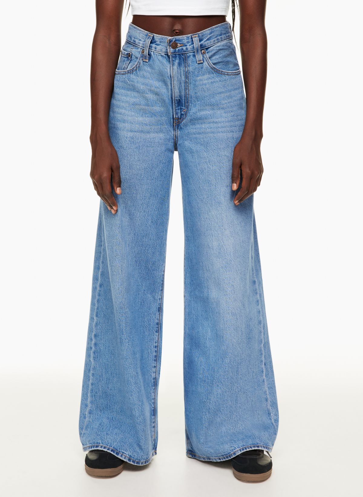 Levi's XL FLOOD JEAN | Aritzia CA