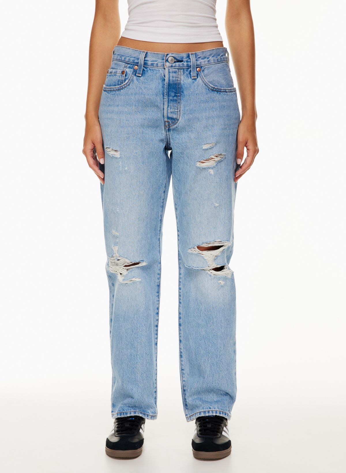 Levi's x store aritzia