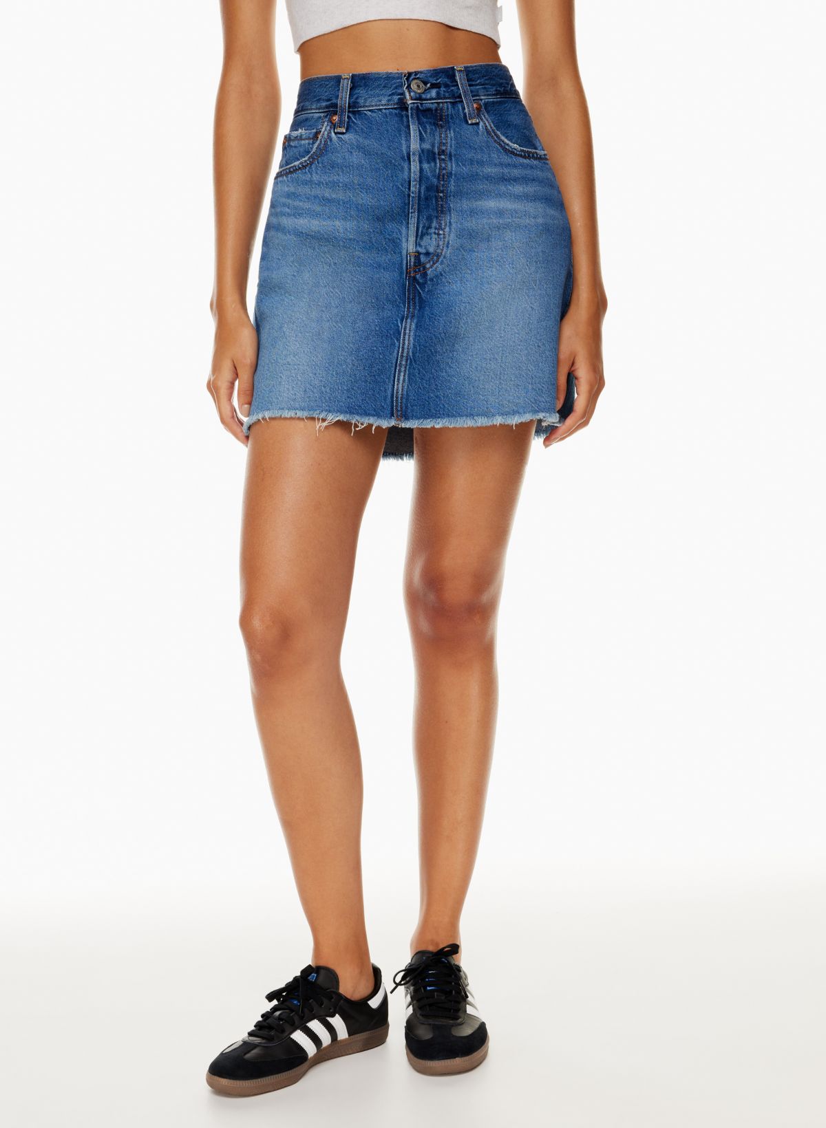 Aritzia shop levi's skirt