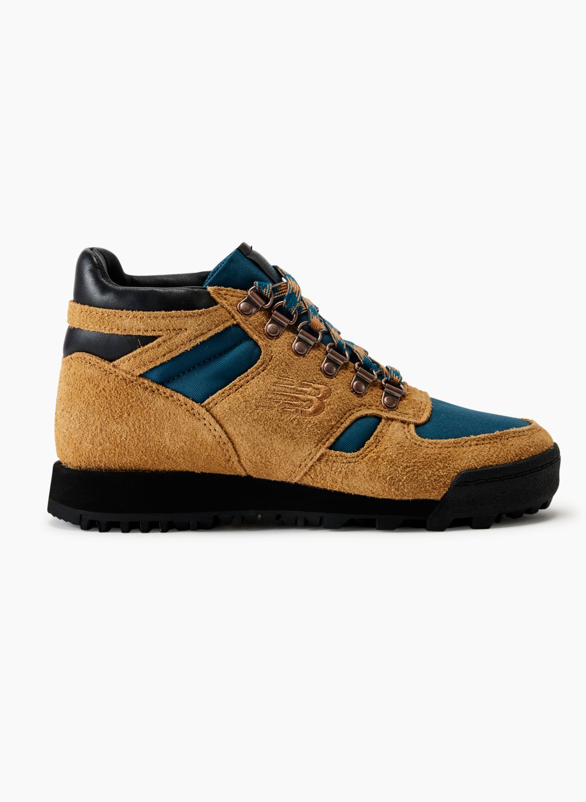 New balance 2025 rainier boots