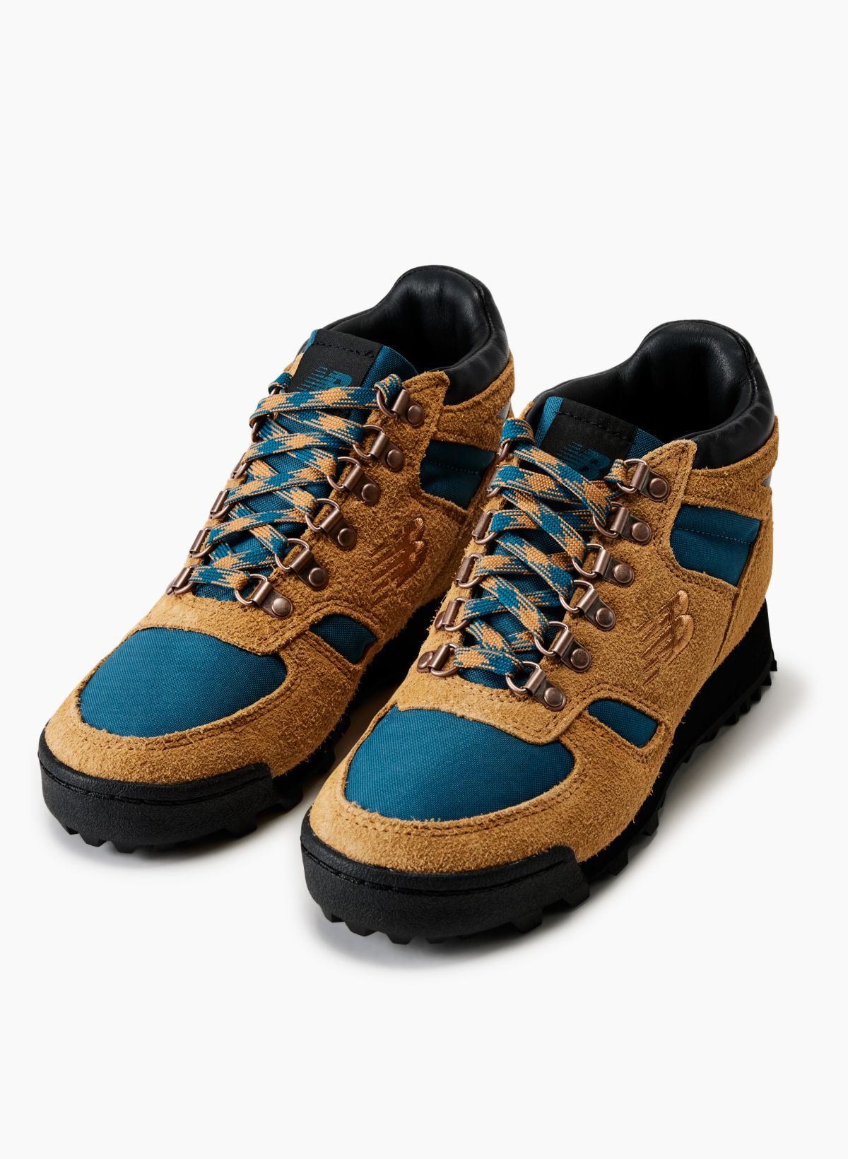 New balance hiking shoes sale