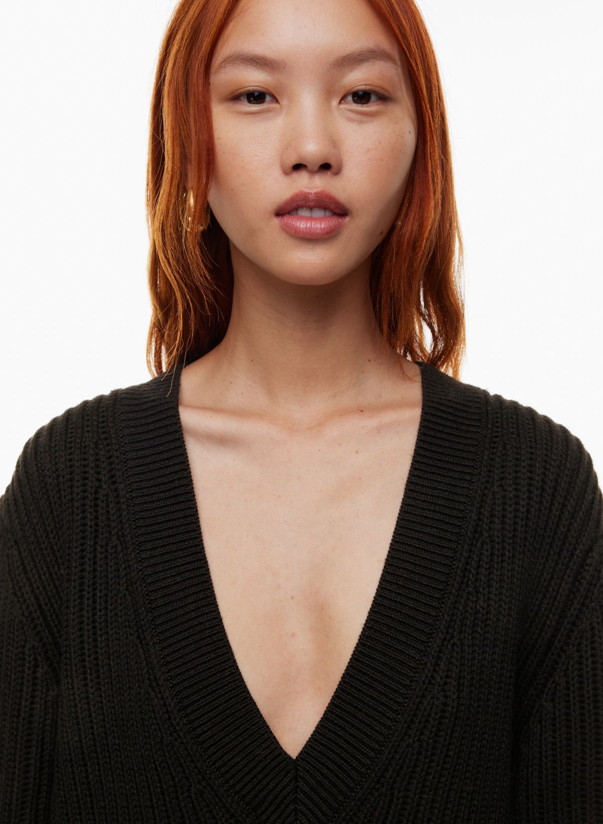 Aritzia hot sale black sweater