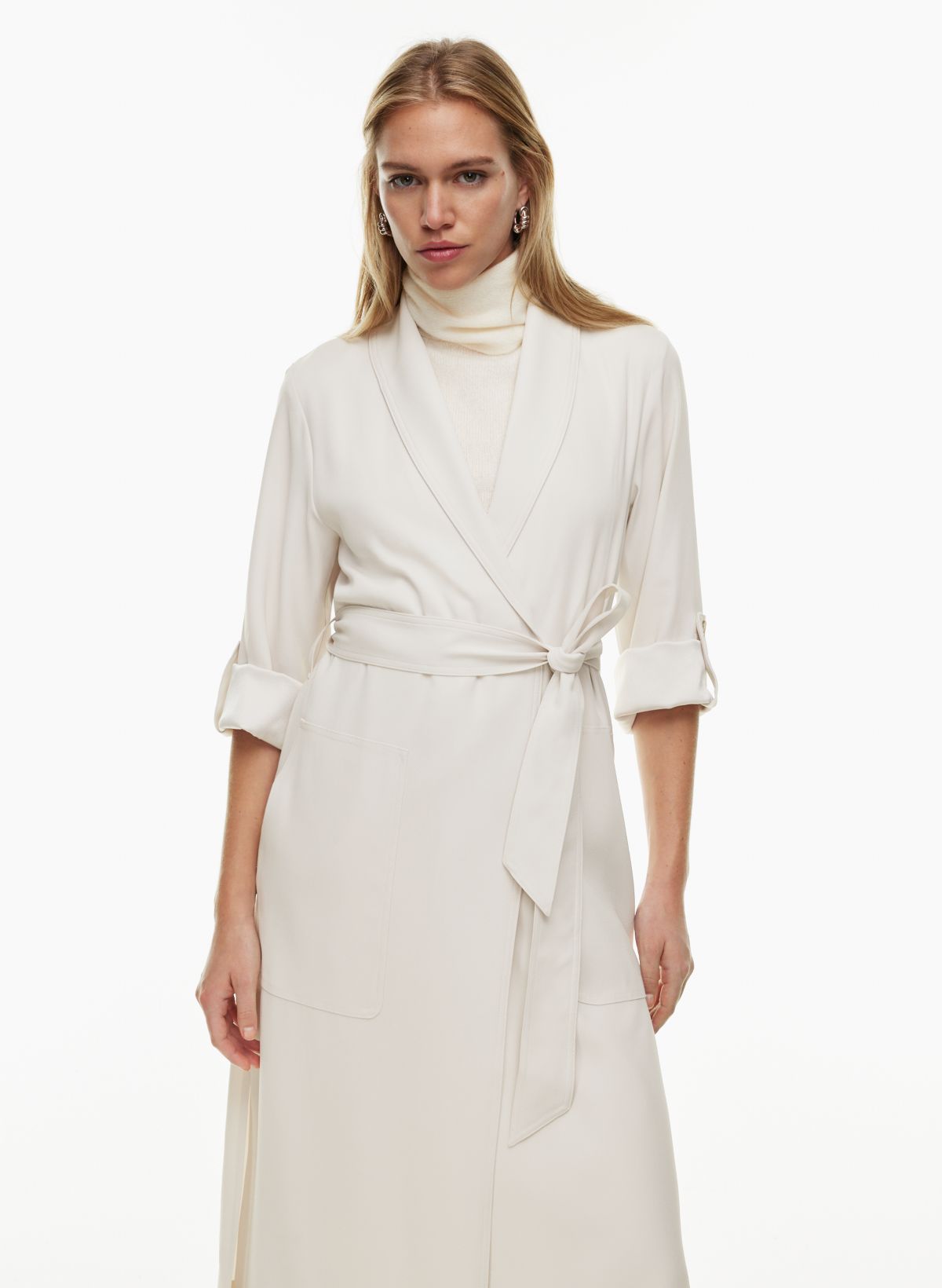 Aritzia robe 2025