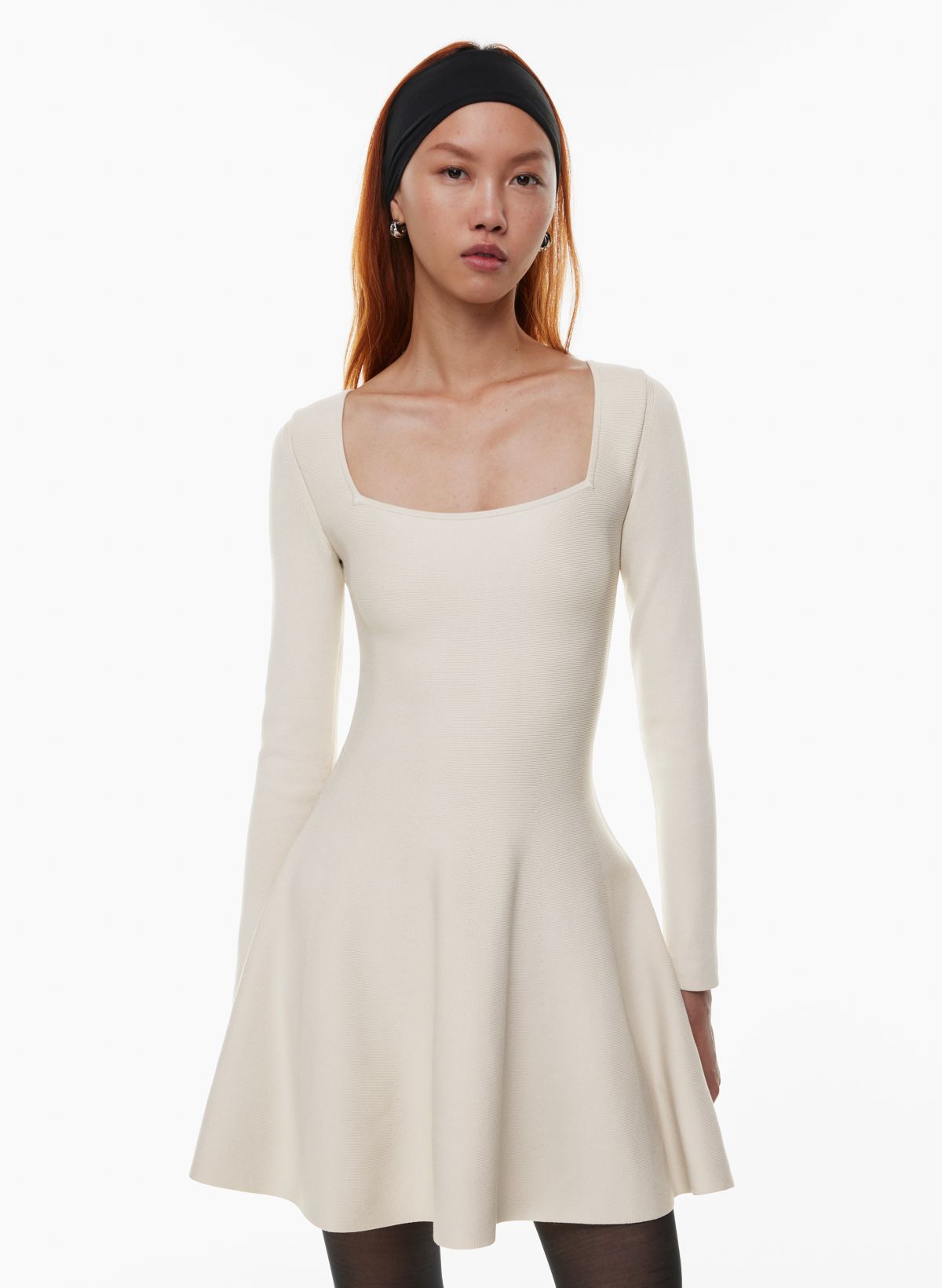 Babaton SCULPT KNIT V-NECK DRESS