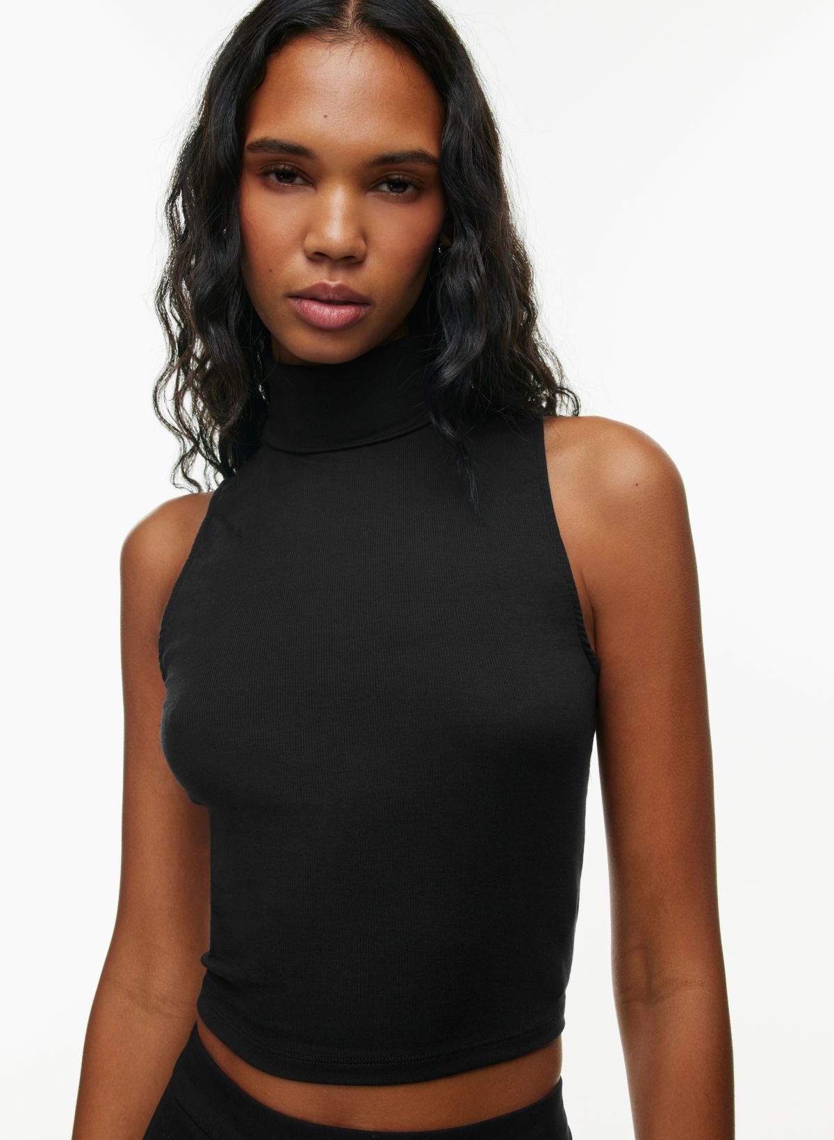 https://aritzia.scene7.com/is/image/Aritzia/f23_02_a01_83864_1274_on_a?wid=1200