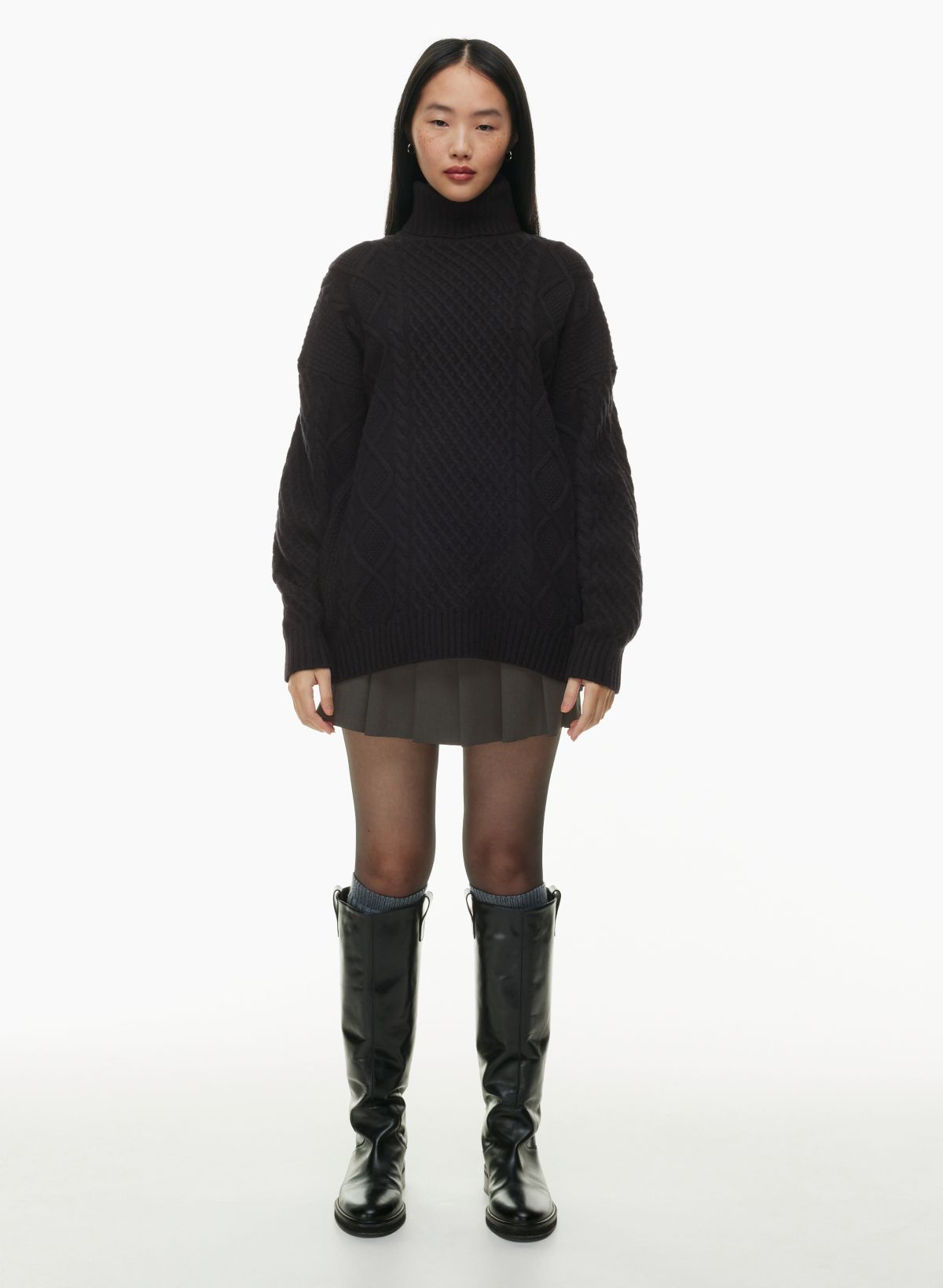 Aritzia turtleneck sweater outlet dress