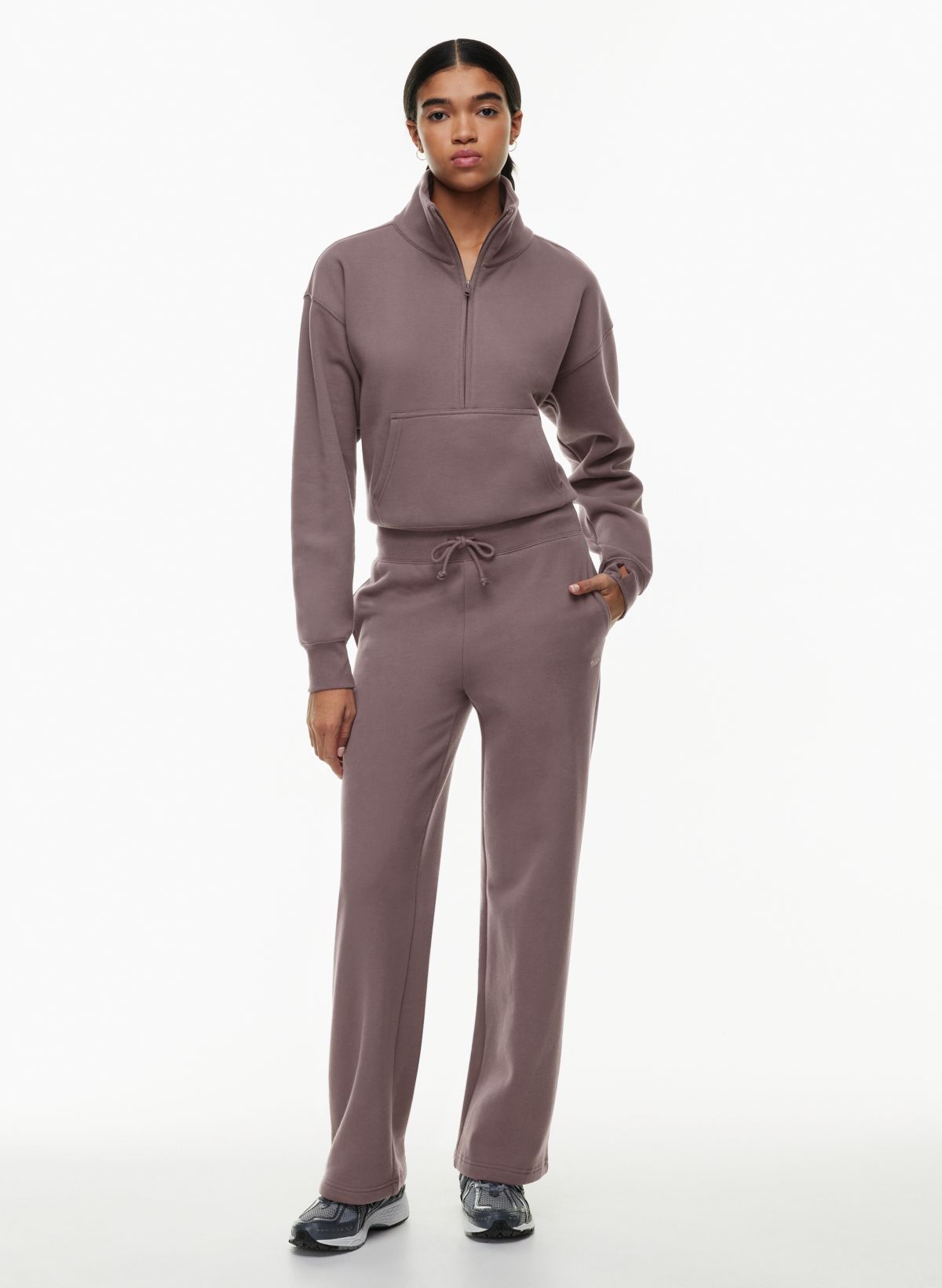 Aritzia discount slim sweatpants