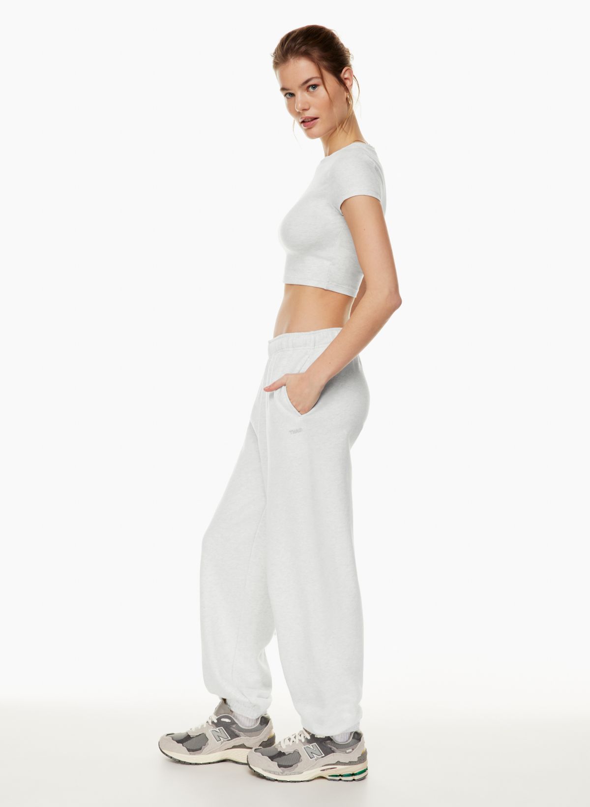 TNA, Pants & Jumpsuits, Aritzia Tna Cozy Fleece Perfect Hirise Sweatpant  Heather Cloud White