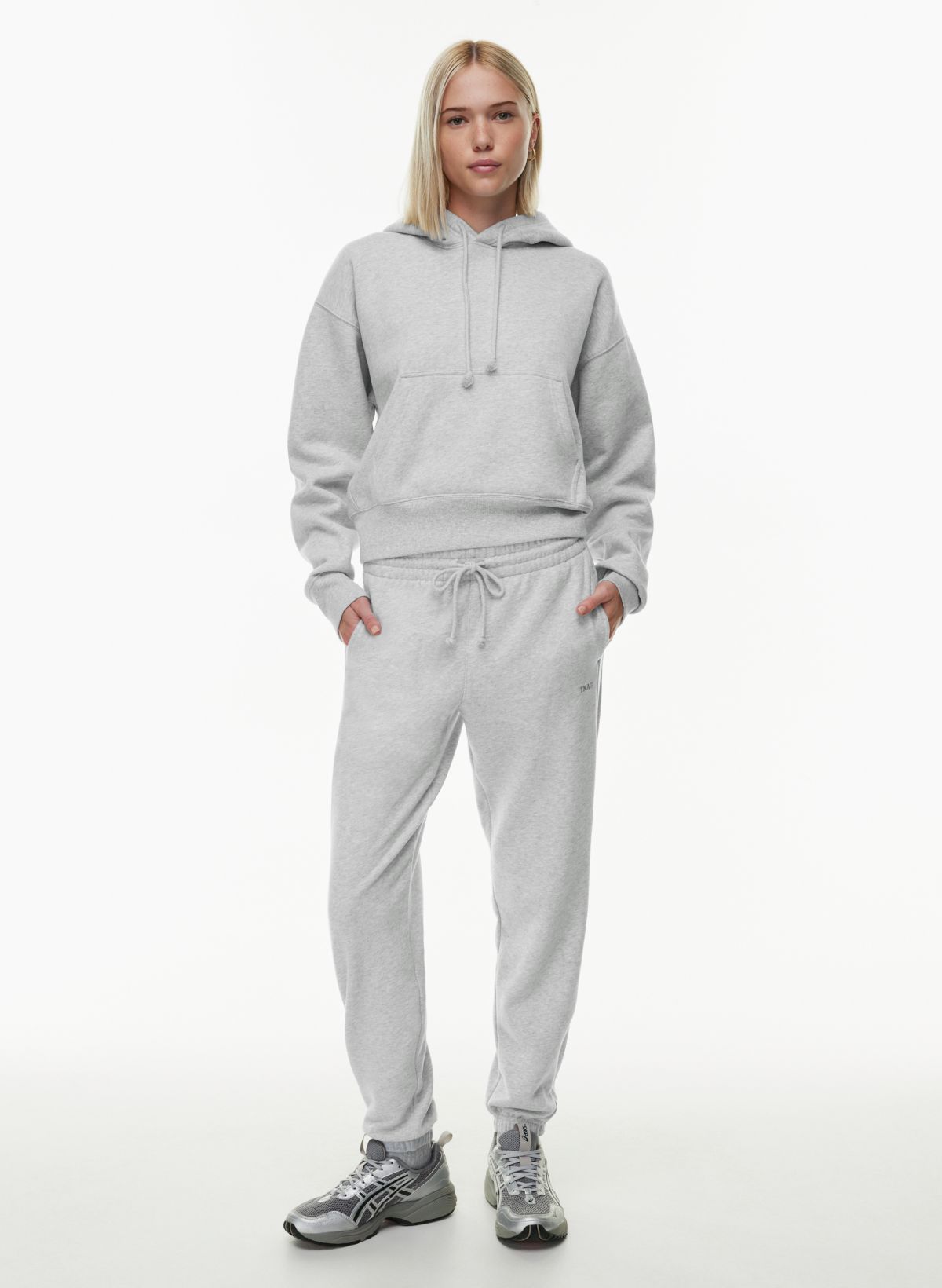 Tna TERRY FLEECE BOYFRIEND SWEATPANT | Aritzia CA