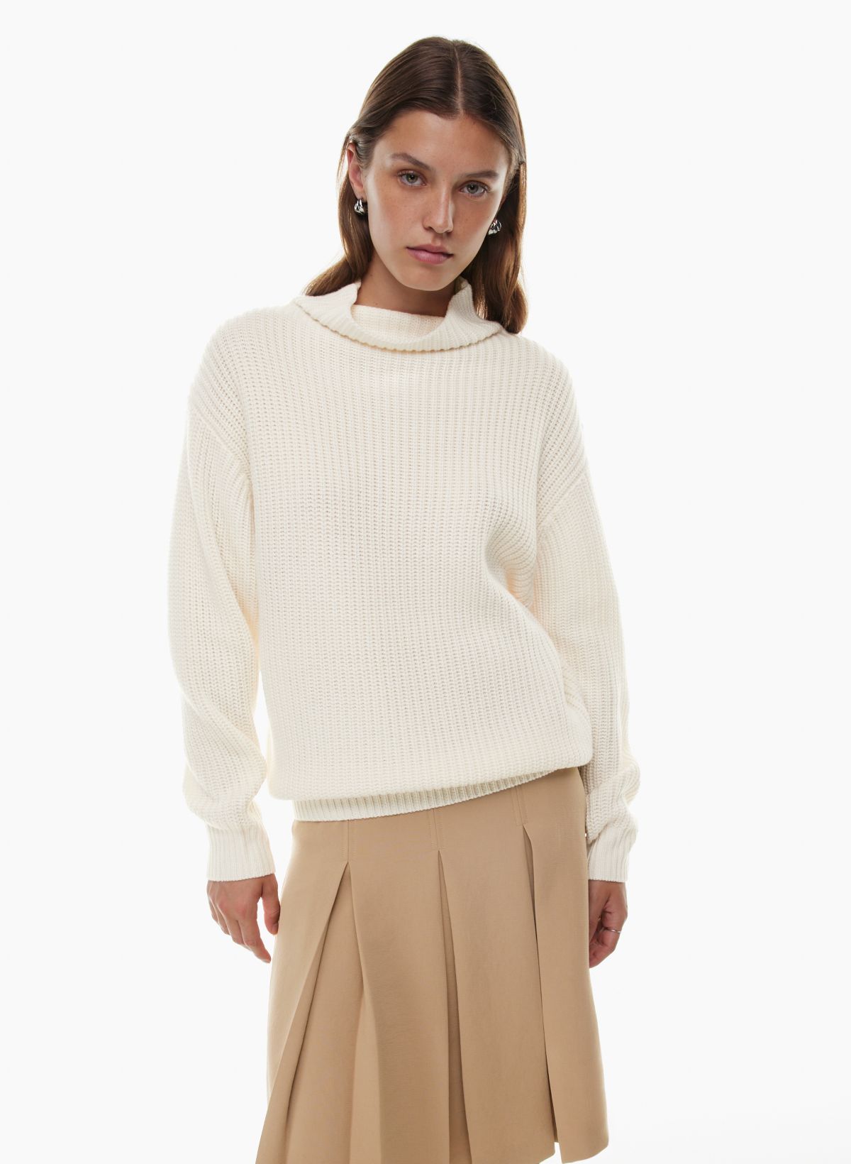 Cream turtleneck hotsell jumper womens