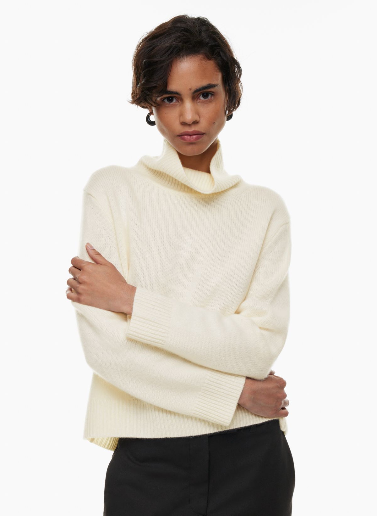 Cozy Cashmere Blend Turtleneck Sweater in Cream