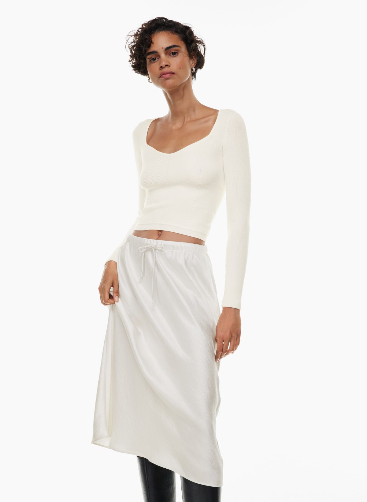 Aritzia Loungewear Dupes from  — THE EDGE