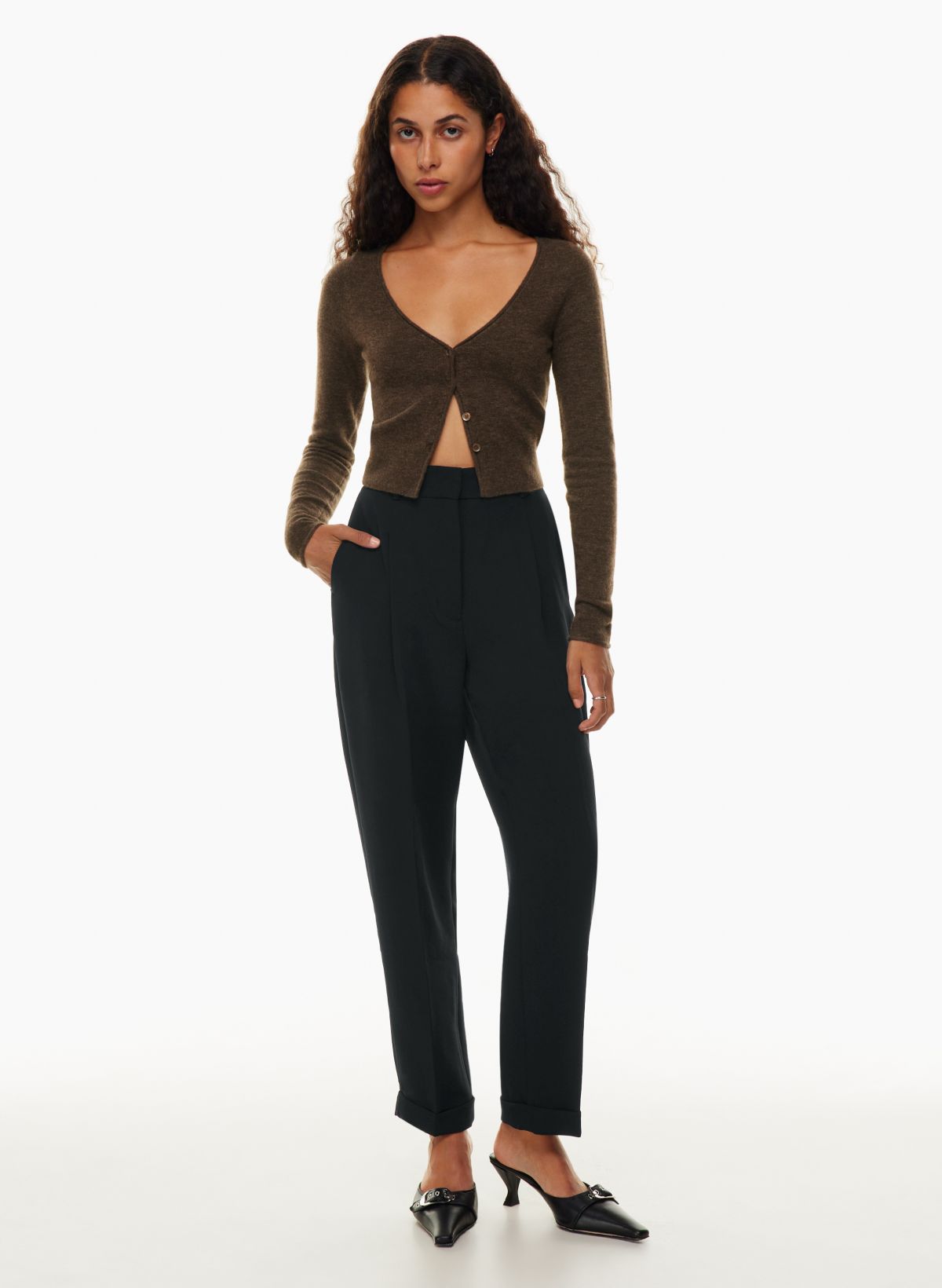 Sporty Tailored Carrot Pants - Women - Ready-to-Wear